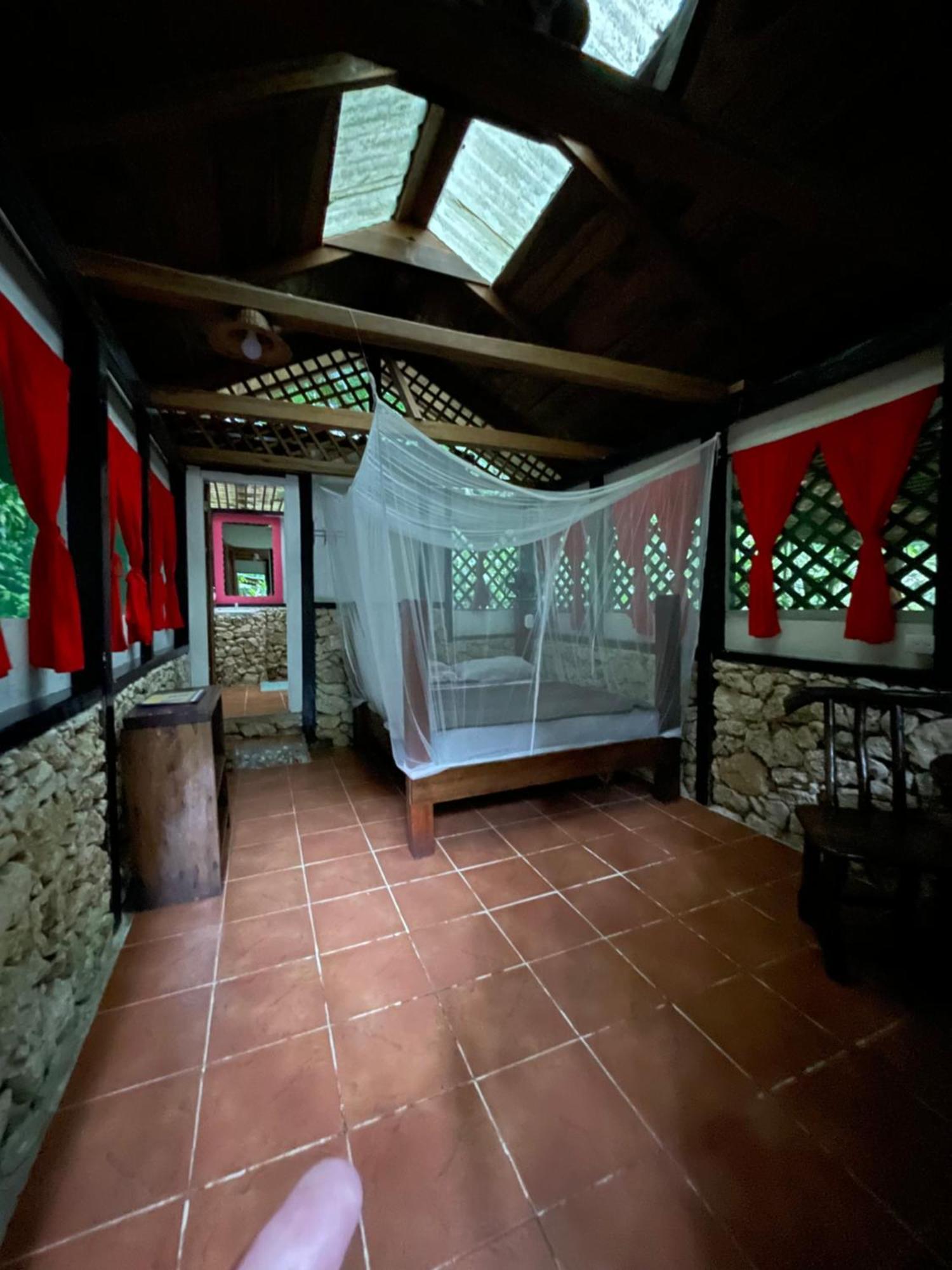 Finca Tatin Hotel Izabal Bagian luar foto
