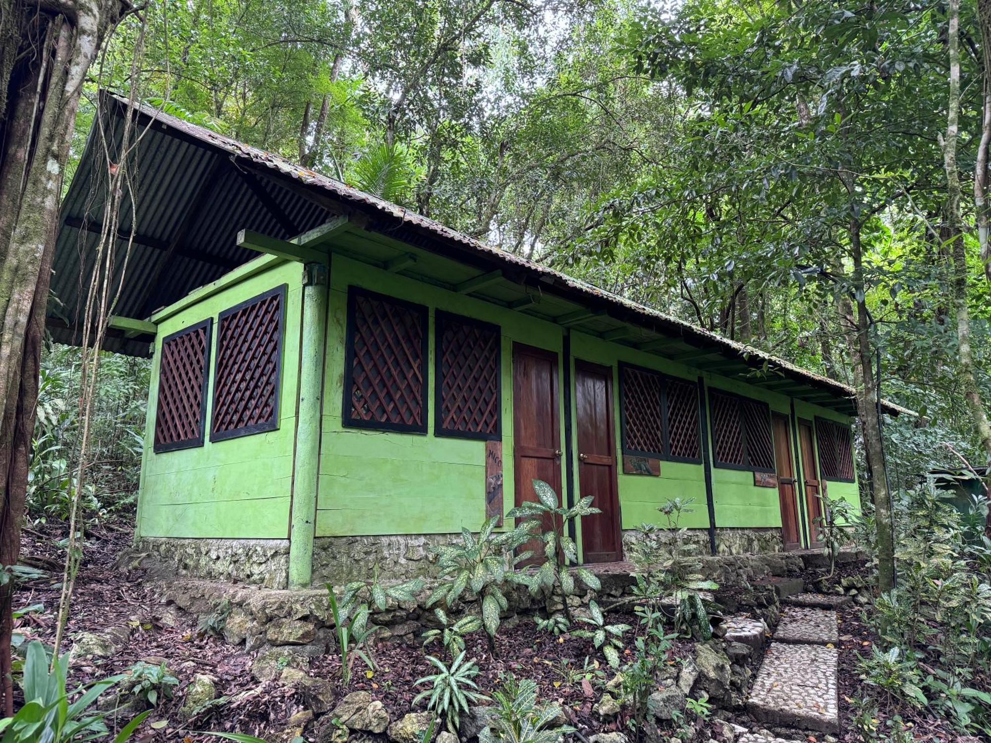 Finca Tatin Hotel Izabal Bagian luar foto